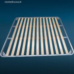 rete matrimoniale a doghe 160x190 con piedini in metallo seminuova