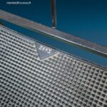 41485_2.jpg sedia Peregalli Zeus Millepunte in metallo nero design anni '90