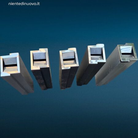 posacenere di design acciaio nero e argento con contenitore interno