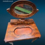 Tavolino toeletta 800 con specchio originale e cassetti puliti