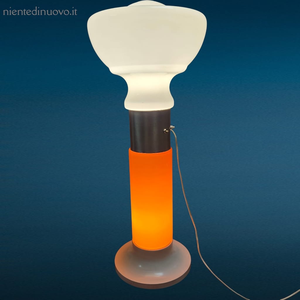 lampada da terra vintage Birillo anni '70 arancio e bianca con doppia accensione