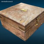 04706_4.jpg Bussola in ottone con meridiana e scatola in legno massiccio