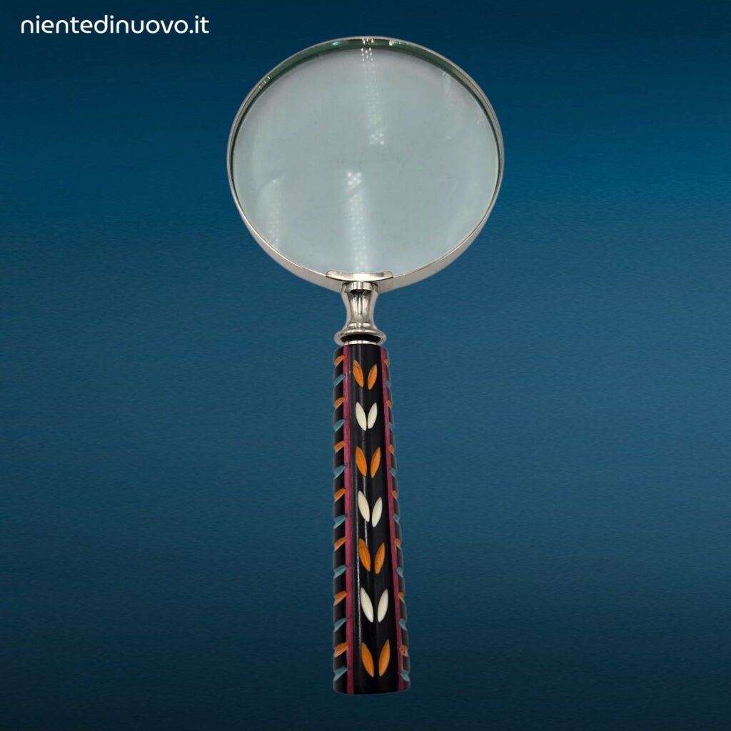 Lente ingrandimento diametro 10cm con manico decorato assortito
