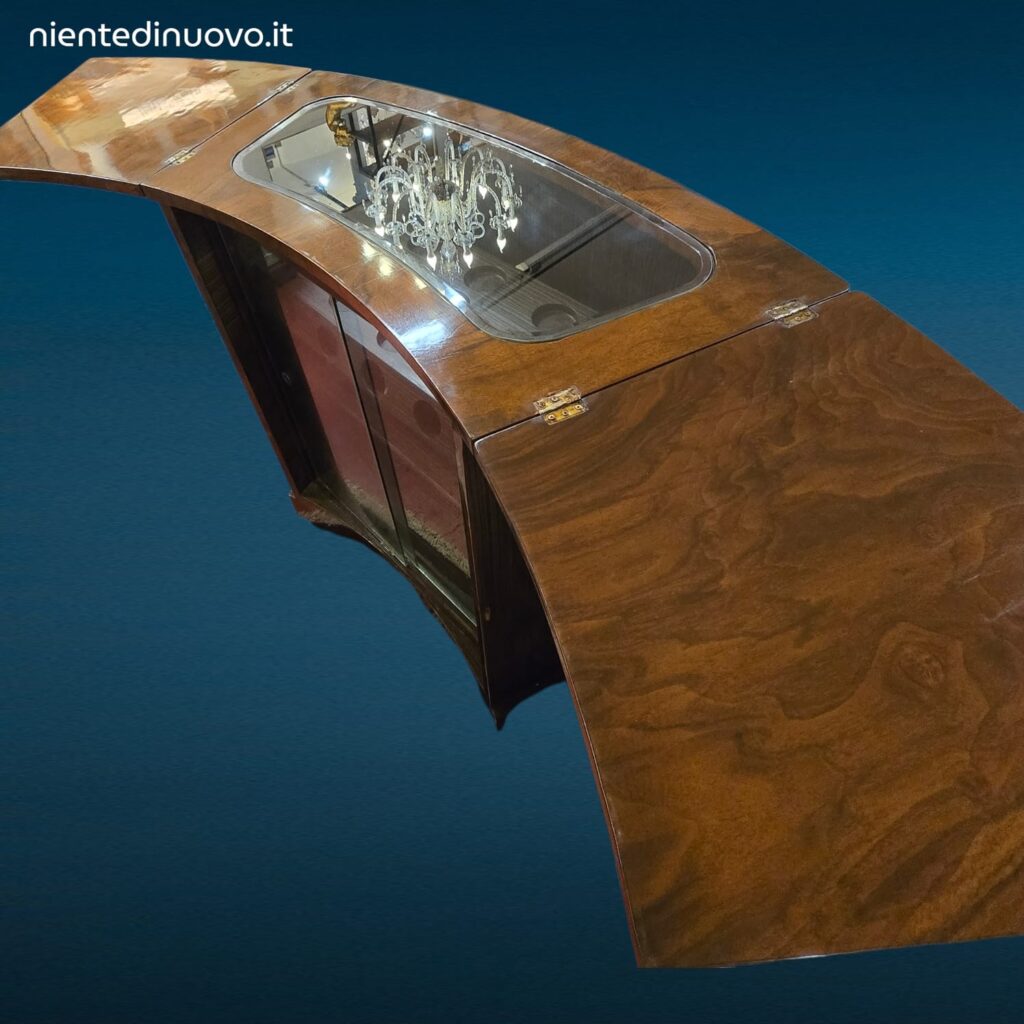 Mobile Bar Deco con vetri scorrevoli e piano superiore in vetro ampliabile