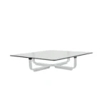 Tavolino mod 784 Gianfranco Frattini per Cassina in condizioni eccellenti