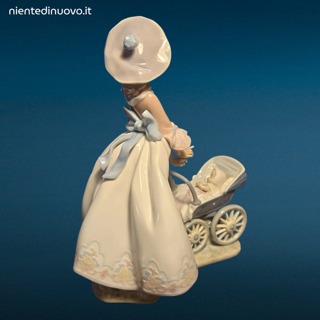 Porcellana LLADRÓ Sister's Pride originale in eccellenti condizioni senza scatola