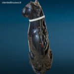 Pantera nera in ceramica di Bassano con strass e occhi brillanti