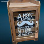 Mobiletto organizer in legno con anta in vetro e quattro cassetti estraibili