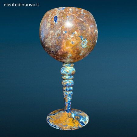 Coppa decorativa in vetro soffiato e variegato blu e oro con forma leggermente asimmetrica