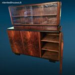 Mobile vetrina anni ’30 in stile Art Déco con radica e vetrina scorrevole