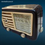 41539_5.jpg Radio Geloso in bachelite a valvole da tavolo