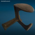 Incudine trepiede da calzolaio in ferro originale d’epoca