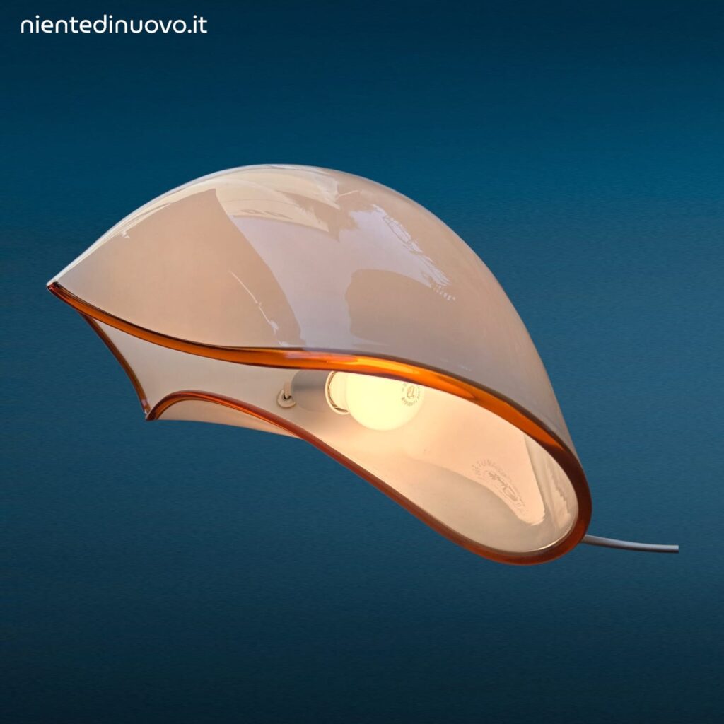 04723.jpg Lampada Orsea Vistosi in vetro opalino Murano anni 70