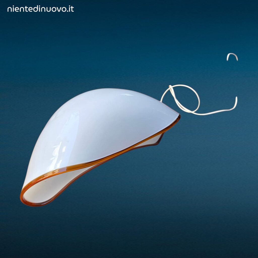 Lampada Orsea Vistosi in vetro opalino Murano anni 70