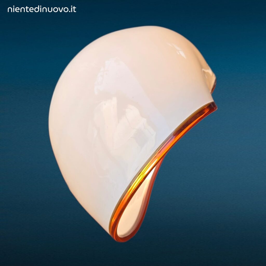 Lampada Orsea Vistosi in vetro opalino Murano anni 70