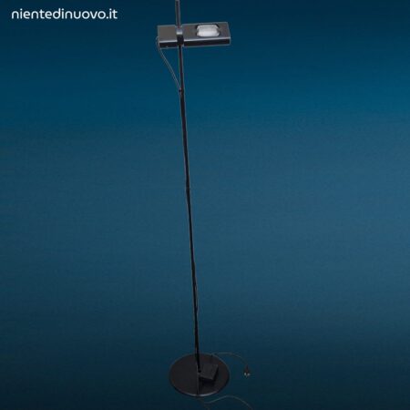 Lampada da terra Artemide Aton nera design moderno