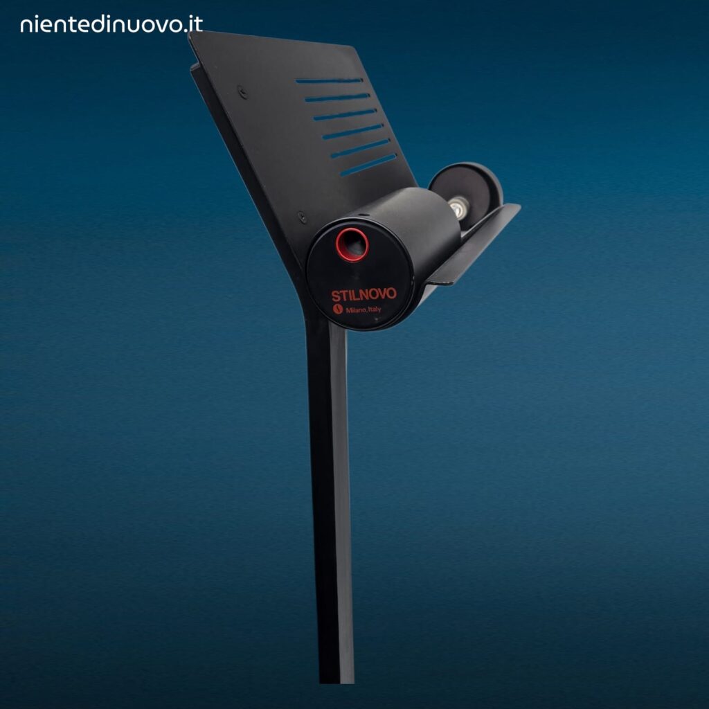 Lampada da terra vintage Stilnovo anni 80 con dimmer a rotella