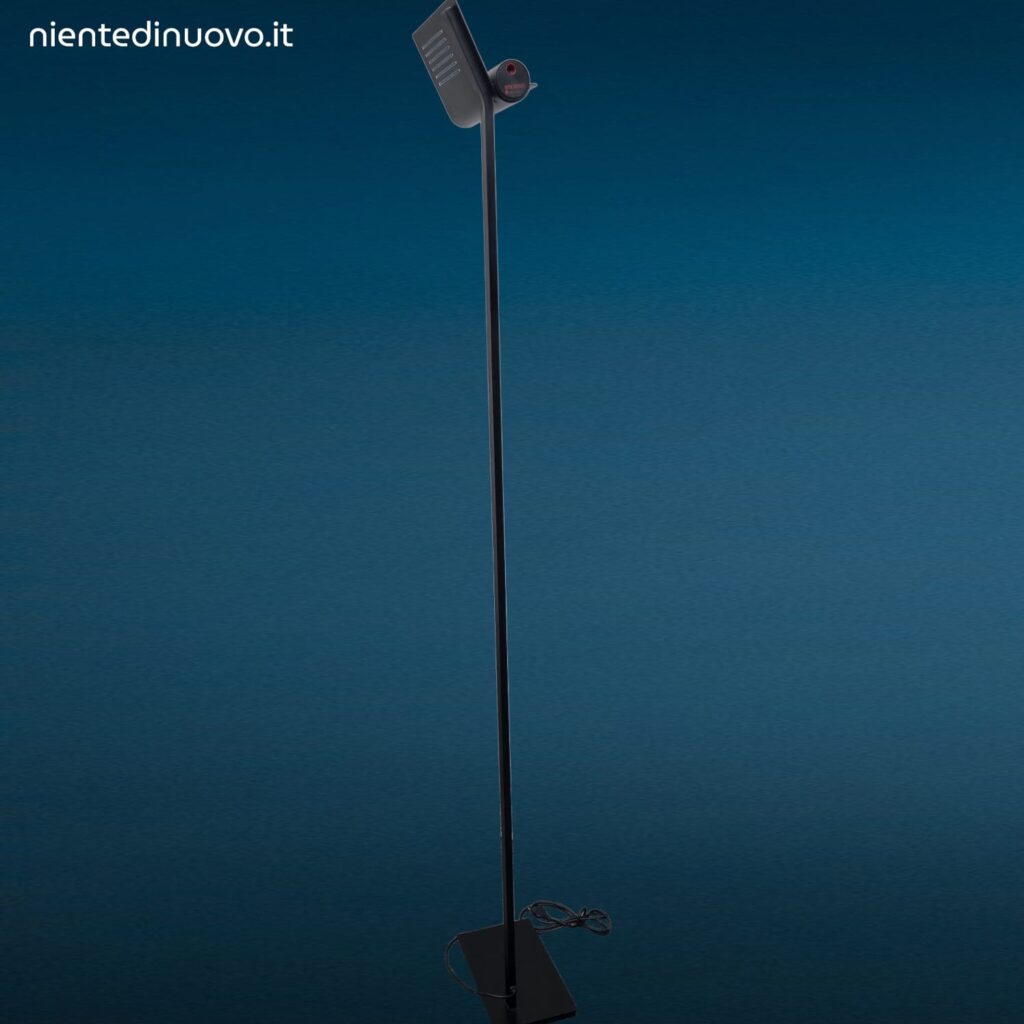 Lampada da terra vintage Stilnovo anni 80 con dimmer a rotella