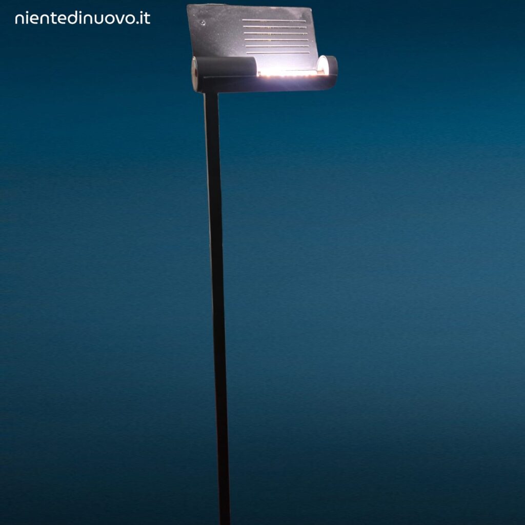 Lampada da terra vintage Stilnovo anni 80 con dimmer a rotella