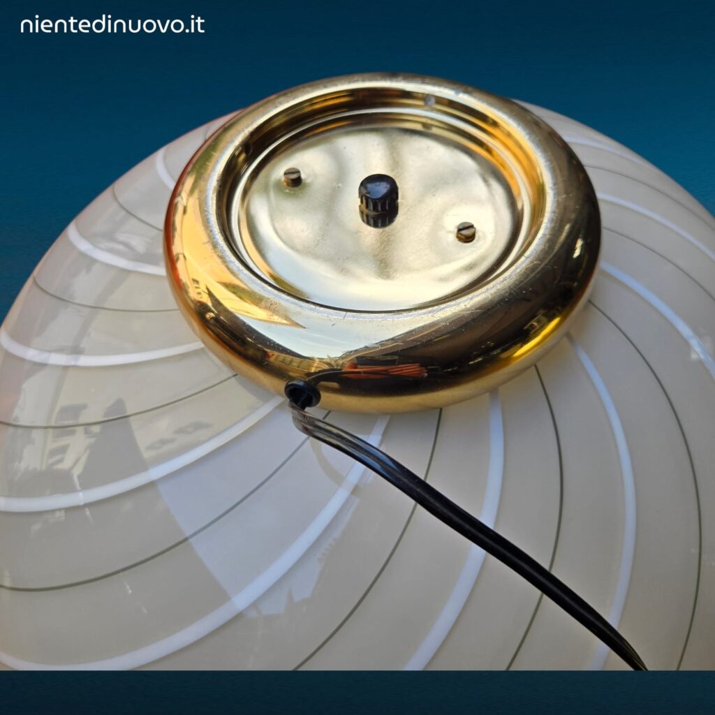 Lampada da appoggio in vetro di Murano a spirale anni 60 formato grande