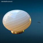 Lampada da appoggio in vetro di Murano a spirale anni 60 formato piccolo