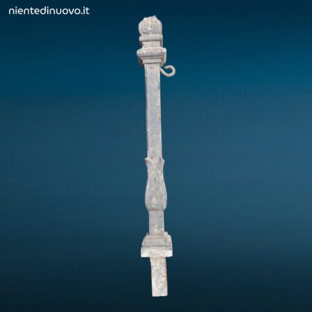 Paletti dissuasori in ghisa d’epoca completi con ganci portacatena