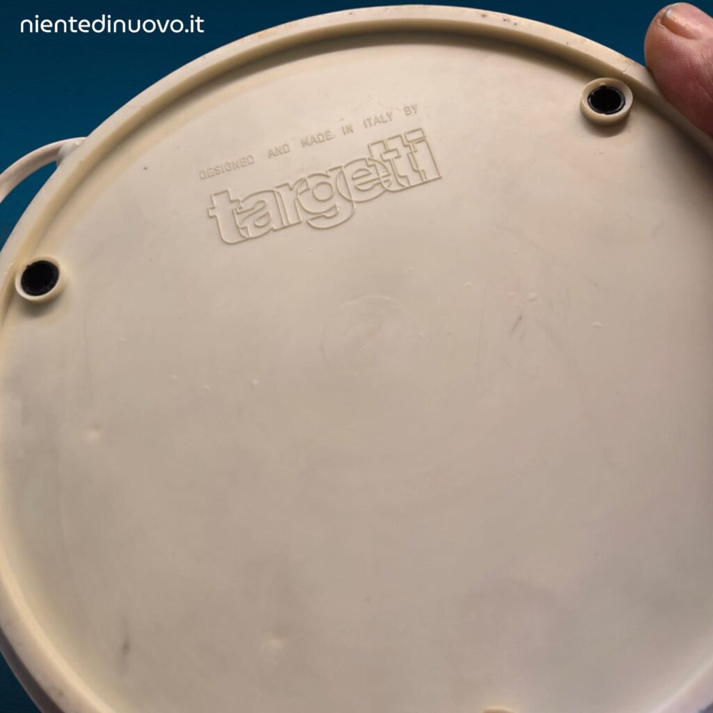 Lampada da tavolo Targetti anni 70 design italiano orientabile