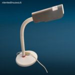Lampada da tavolo Targetti anni 70 design italiano orientabile