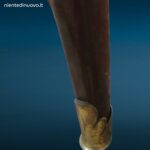 41565_7.jpg Coppia di comodini anni 60 con vetro originale e cassetto