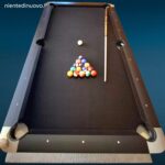 Tavolo da carambola moderno NG Biliardi con tappeto nero completo di biglie e stecca