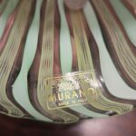 Collezione di campanelle in vetro ceramica metallo e terracotta di diverse dimensioni