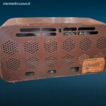 Radio d’epoca Kennedy K 641 in radica con forma bombata e valvole originali