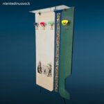 41577_2.jpg Appendiabiti da parete anni 60 con appendini colorati e cappelliera in vetro