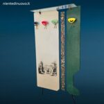 41577_7.jpg Appendiabiti da parete anni 60 con appendini colorati e cappelliera in vetro