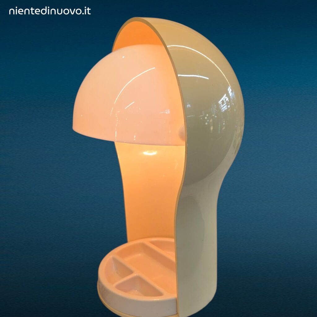 Lampada da tavolo Telegono in plastica con vaschetta anni Sessanta