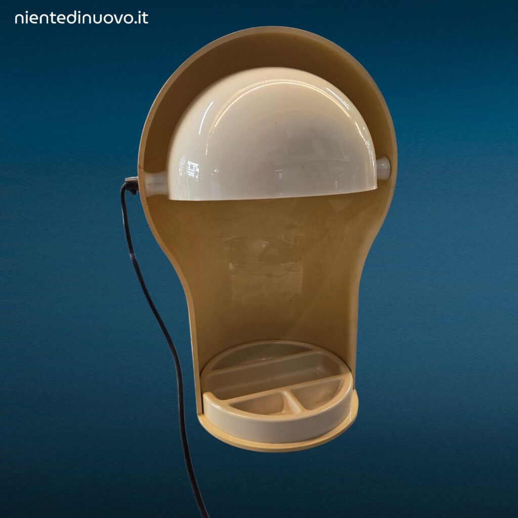 Lampada da tavolo Telegono in plastica con vaschetta anni Sessanta