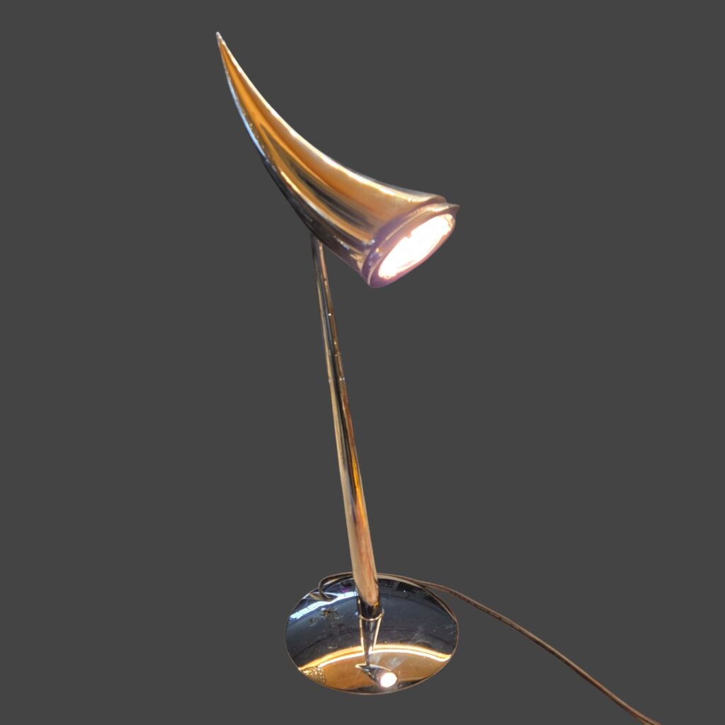 Lampada da tavolo Arà Flos firmata Philippe Starck anni 90