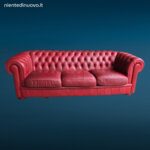Divano Chesterfield inglese a tre posti in pelle rossa trapuntata usato
