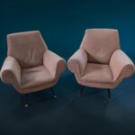 Coppia di poltrone vintage anni 60 in velluto tortora con piedini in ferro nero