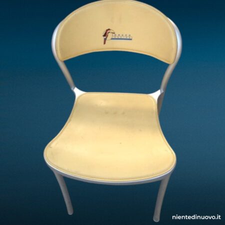 Sedia DRACO RACING in alluminio con seduta in pelle marchiata