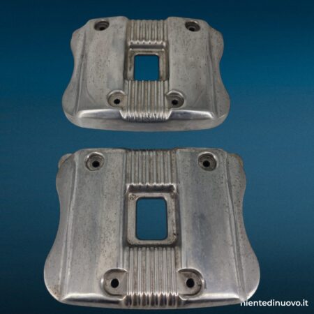 Coppia coperchi punterie Harley Davidson 17581-04 (ricambio originale)