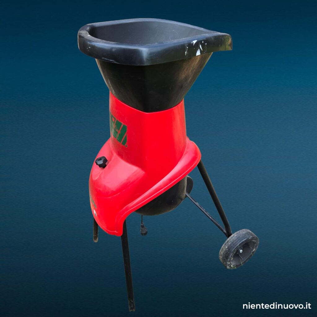 Biotrituratore elettrico da giardino usato poco, funzionante - immagine aggiuntiva 4