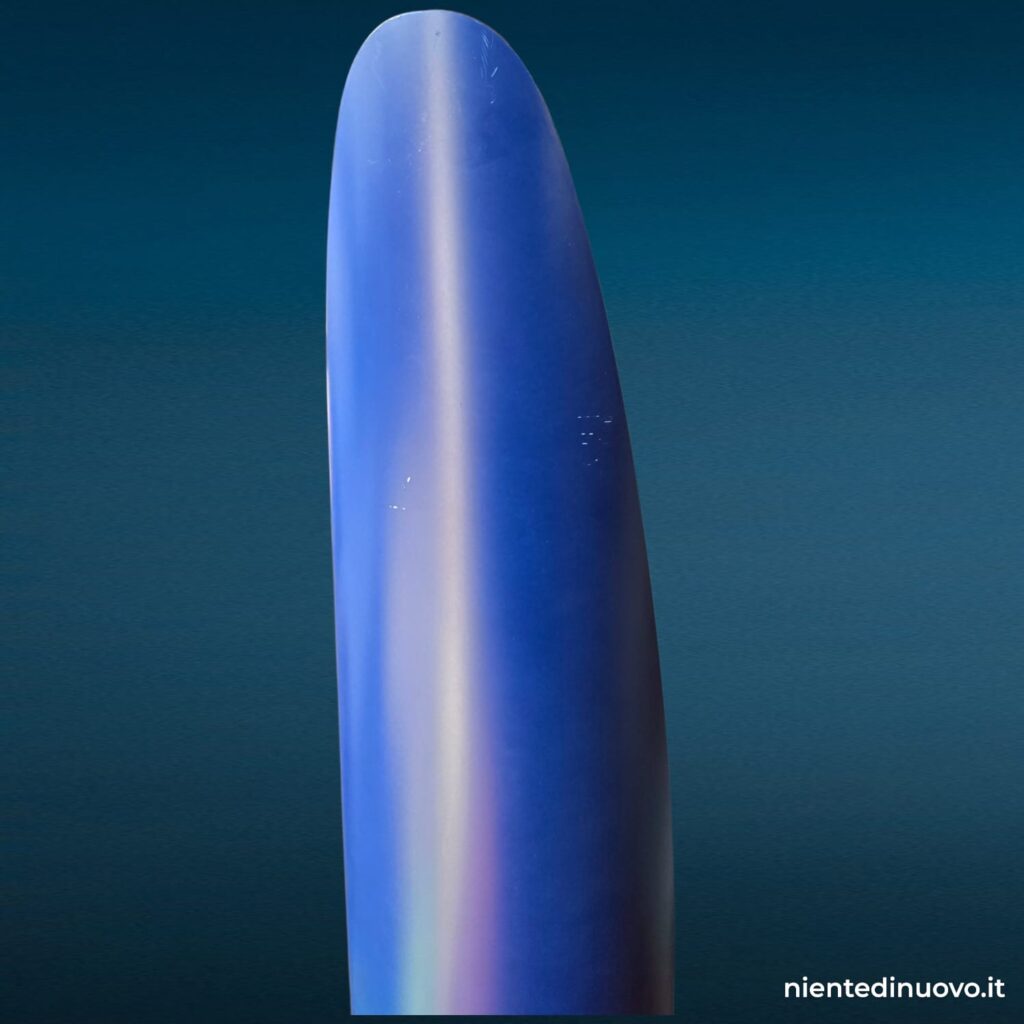 Specchio ad unghia blu scuro usato con piccoli graffi - immagine aggiuntiva 4