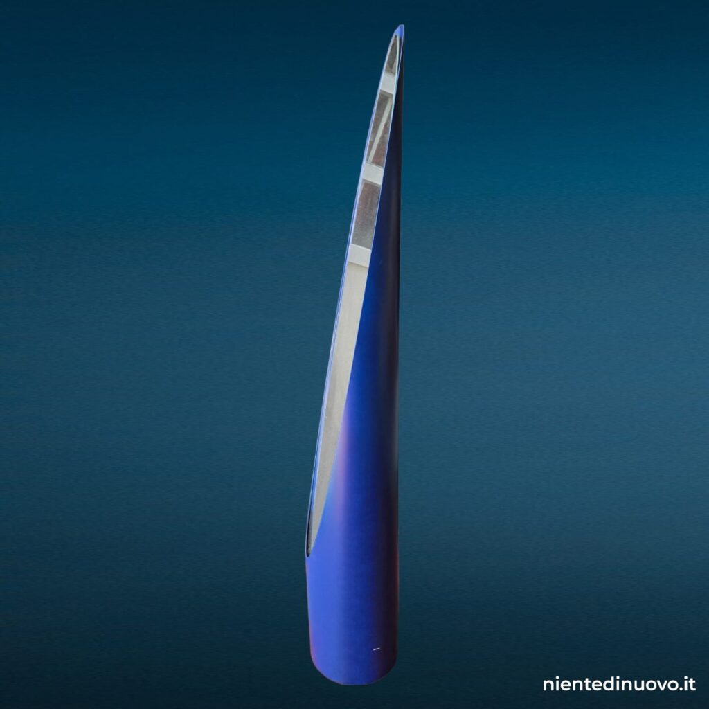 Specchio ad unghia blu scuro usato con piccoli graffi - immagine aggiuntiva 6