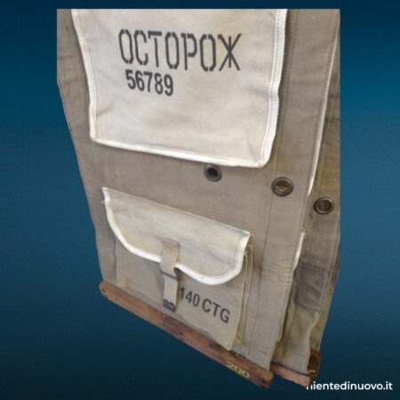Portatutto da parete in tessuto vintage militare con tre tasche porta oggetti