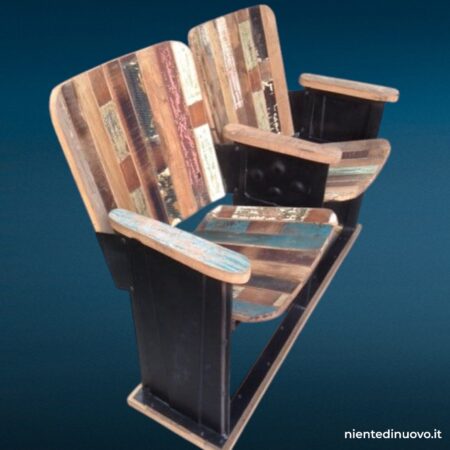 Panchina da Cinema Legno Metallo - 2 posti, sedute in legno vintage, struttura in metallo.