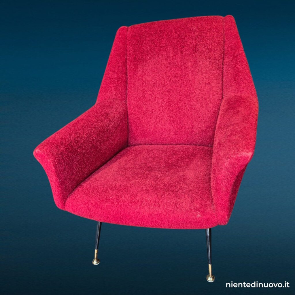 Poltrona anni '60 tessuto rosso gambe nere puntali dorati - immagine aggiuntiva 5