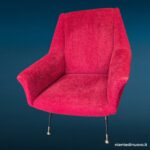 04376_4.jpg Poltrona anni '60 tessuto rosso gambe nere puntali dorati - immagine aggiuntiva 5