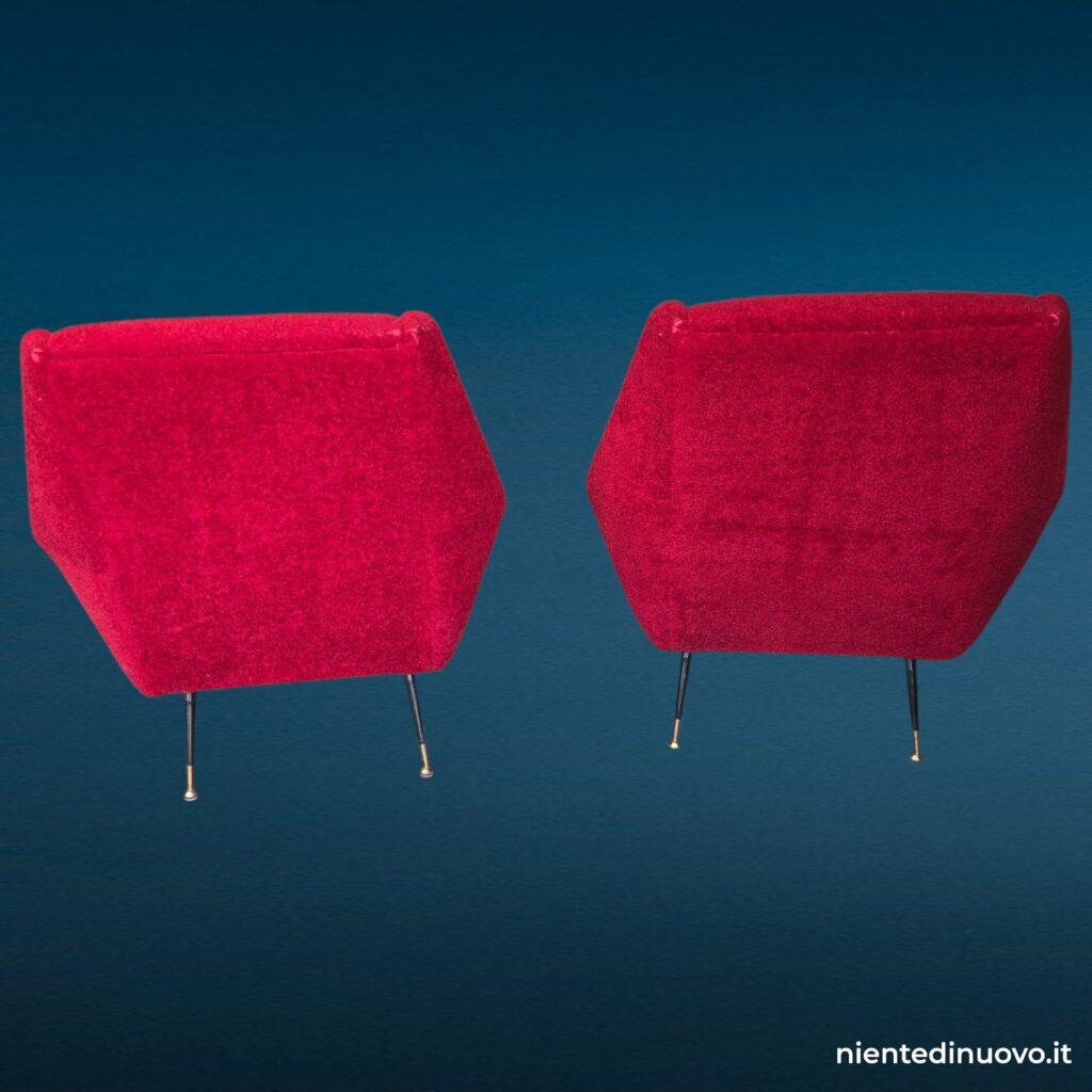 Poltrona anni '60 tessuto rosso gambe nere puntali dorati - immagine aggiuntiva 7