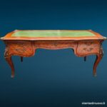 04743_9.jpg Scrivania in stile Luigi XV con piano in pelle verde - immagine aggiuntiva 10